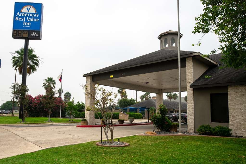 Americas Best Value Inn Харлинген Екстериор снимка